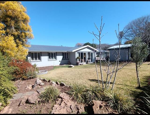 5 BEDROOM HOUSE FOR SALE IN BERGSIG